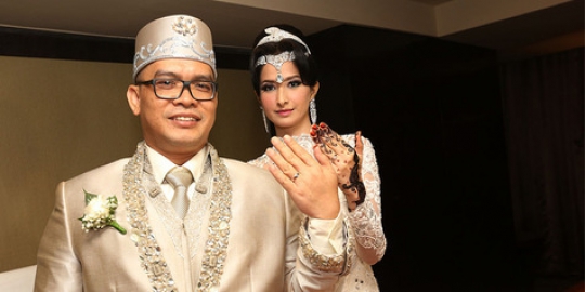 Lepas Masa Lajang, Afifa Syahira Tambatkan Hati ke Produser \'GGS\'