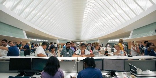 Unik, perpustakaan ini tidak menyediakan buku sama sekali