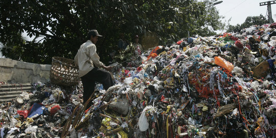 Puluhan warga di Denpasar kedapatan buang sampah sembarangan