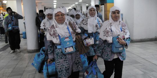 Cegah Ebola & MERS, calon haji embarkasi Solo diberikan vaksin