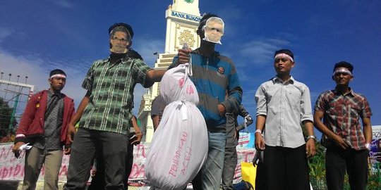 Mahasiswa nilai pendidikan di Aceh buruk selama dipimpin ZIKIR