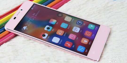 Smartphone tertipis telah lahir, tak lebih tebal dari pensil