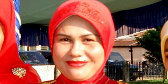 Mahasiswa tuntut Polda Riau selesaikan kasus istri Bupati Kampar