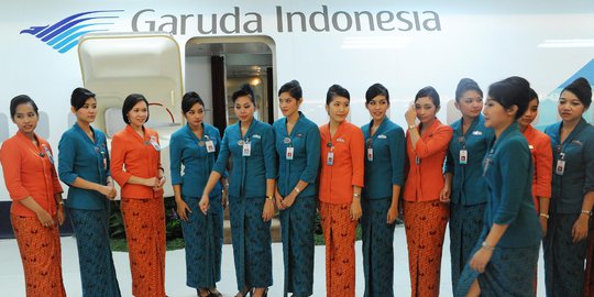 Garuda Indonesia pekerjakan pramugari asing karena alasan bahasa