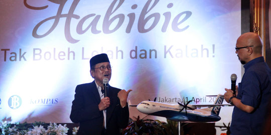 Habibie: Generasi lama, beri jalan untuk Jokowi!