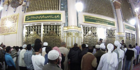 nabi muhammad bentuk penghinaan rev3