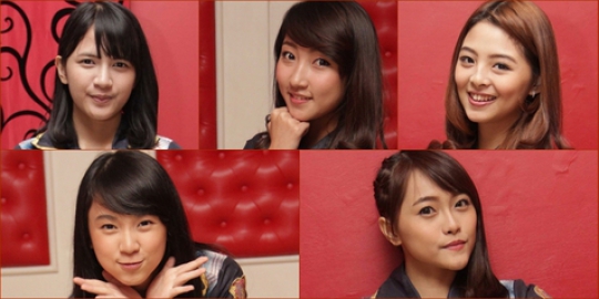 Beda tim tak halangi 5 member cantik JKT48 ini bawakan \'Kagami\'