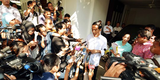 Jokowi akui Tim Transisi terlalu lincah dan bersemangat