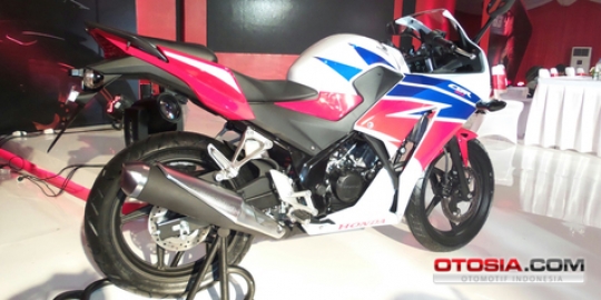 Fitur-Fitur menggoda dari New Honda CBR150R  merdeka.com