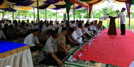 10 Tahun bencana tsunami, warga Aceh zikir di kuburan massal