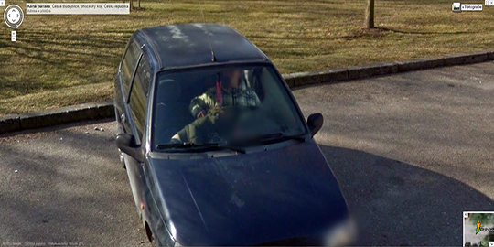 dalam mobil di ceko rev1