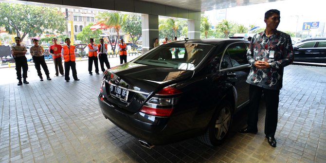  Mobil mewah menteri pejabat negara ditolak tapi dipakai 