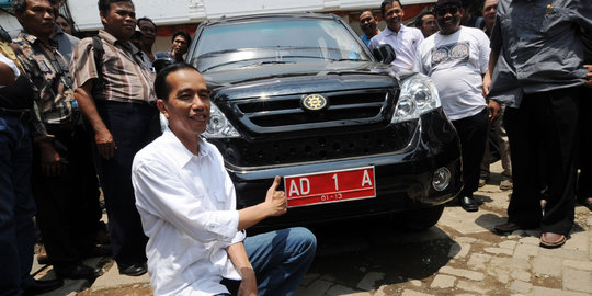 Mercedes batal, Jokowi pertimbangkan Esemka jadi mobil dinas