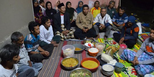 Hindari lahar Gunung Slamet, warga gelar selamatan Jangan Gandul