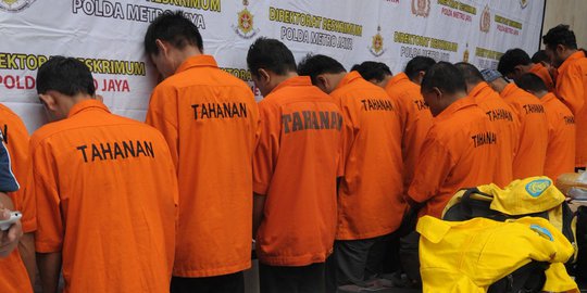 Bandar diciduk, mesin pencetak dan uang palsu Rp 60 juta disita