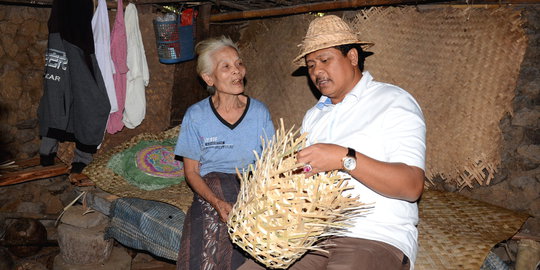 Cerita Wagub Bali membedah rumah keluarga miskin di 