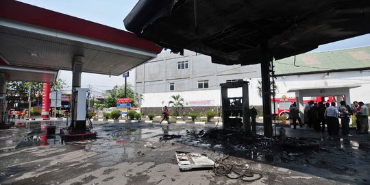 SPBU di Semarang terbakar, seorang pemotor alami luka bakar
