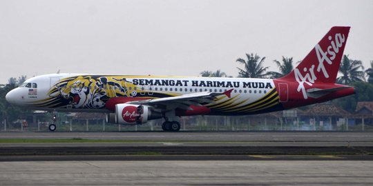 AirAsia minta 'penghilangan' airport tax tak tebang pilih