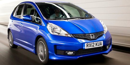 6 mobil hatchback murah di bawah rp 150 juta