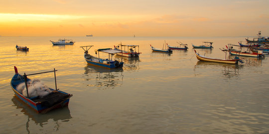 Kedapatan tangkap ikan dengan bom, dihukum sungkem ke 400 KK