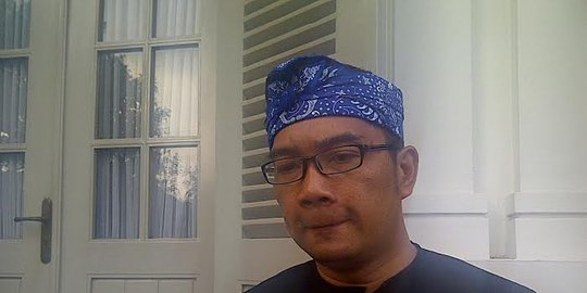 warga manusia silver dihukum push up rev3