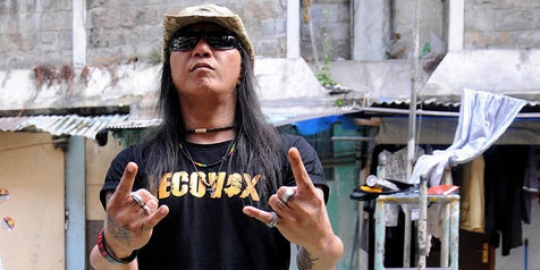 Meski selera beda, Roy Jeconiah yakin rock tetap hidup