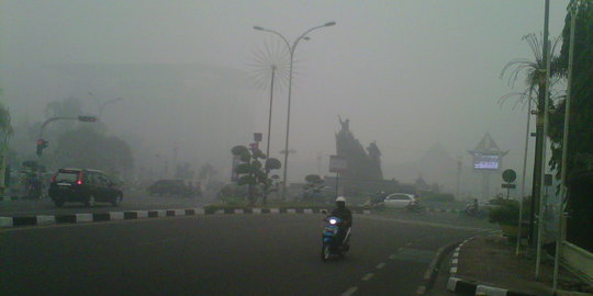 Asap di Riau sulit diatasi, BNPB minta warga selalu pakai masker