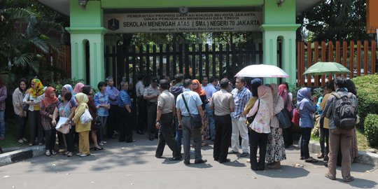 Ahok minta 13 siswa SMA 70 yang bully anak pejabat dikeluarkan