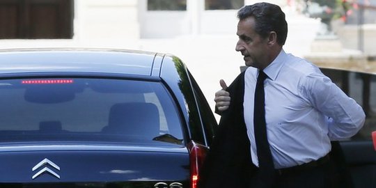 Sarkozy bakal calonkan diri jadi presiden Prancis 2017