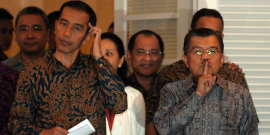 Analis: Formasi kabinet Jokowi jelek, IHSG bisa terjun ke 4.000