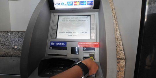 Biaya transaksi ATM BCA tidak naik