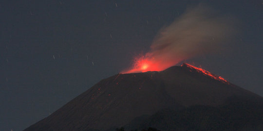 Aktivitas Gunung Slamet masih tinggi