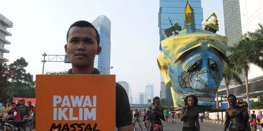 Tolak eksploitasi alam, aktivis bawa 'wajah murung bumi' di HI