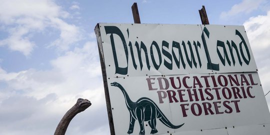 Mengunjungi Pulau Dinosaurus di Virginia