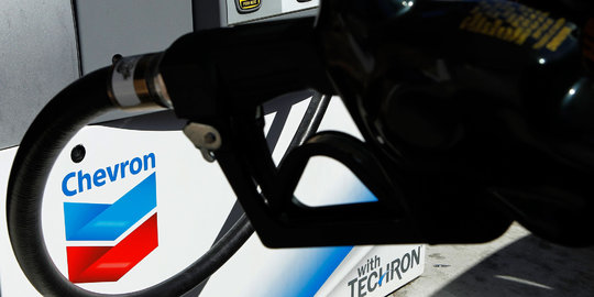 Curi minyak fosil milik PT Chevron, 2 penadah diamankan polisi