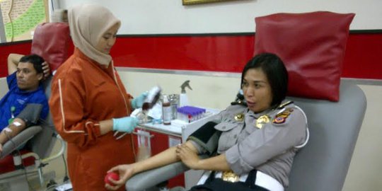 Rayakan HUT ke-59, polantas di Bandung gelar aksi donor darah