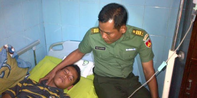 Anak kapten TNI korban salah tangkap polisi besok dioperasi.