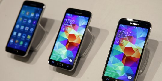 Galaxy S5 pecundangi iPhone 6 di sektor ketahanan baterai