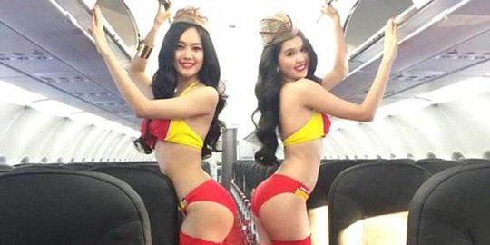 Maskapai penerbangan Vietnam pakai model berbikini buat promosi
