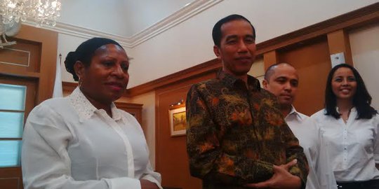 Lakukan teleconference, warga minta Jokowi Natalan di Papua