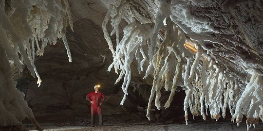 Menilik keunikan 3N, gua garam terpanjang di dunia