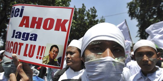 bukan islam dan banyak bacot rev1