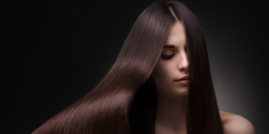 5 Tips perawatan rambut saat cuaca panas