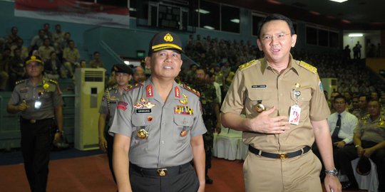 Ahok: Lebih mudah koordinasi dengan TNI/Polri dibanding politisi