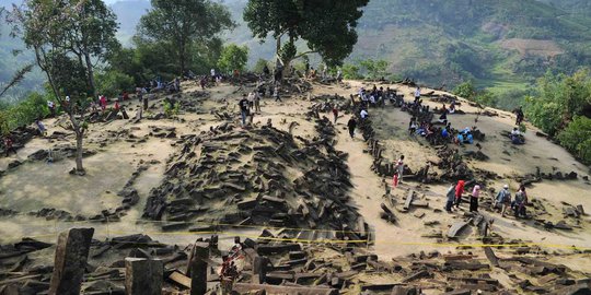 Puluhan anggota TNI ikut ekskavasi situs Gunung Padang