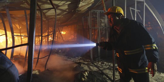 Pabrik di Cilincing kebakaran, 2 buruh tewas terpanggang