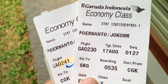 Kemenhub bakal tegur Garuda jika pisahkan airport tax dari tiket