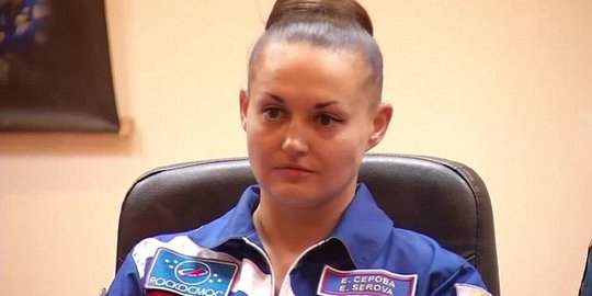 Astronot cantik Rusia marah ditanya soal rambut dan rias wajah