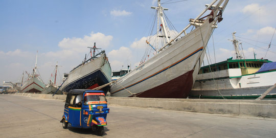 Pembangunan tol laut harus terhubung pada pelabuhan utama