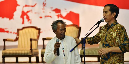 Aktivis 98 nyanyikan lagu 'revolusi' buat Jokowi